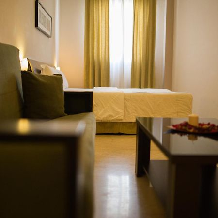 Hostal Albero By Eme Hoteles Sanlúcar la Mayor Eksteriør billede