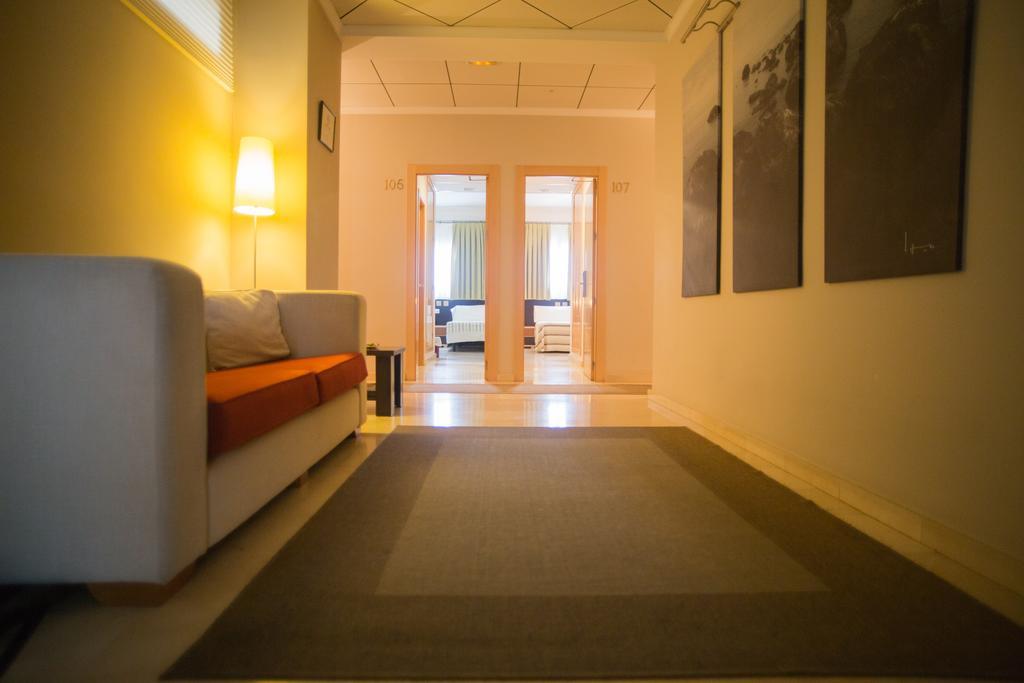 Hostal Albero By Eme Hoteles Sanlúcar la Mayor Eksteriør billede
