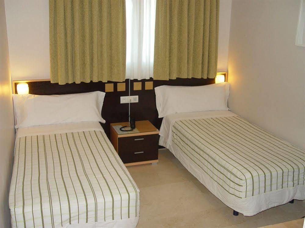 Hostal Albero By Eme Hoteles Sanlúcar la Mayor Eksteriør billede
